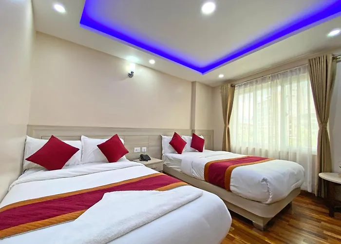 Hotel Aaradhya 2*