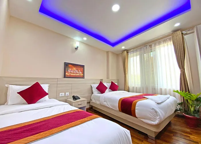 Aaradhya Hotel