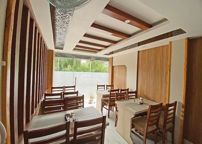 Hotel Aaradhya